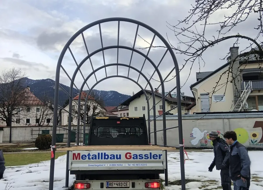 Metallbau Fahrzeug und Tor