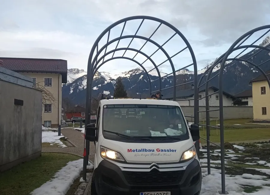 Metallkonstruktion Überdachung